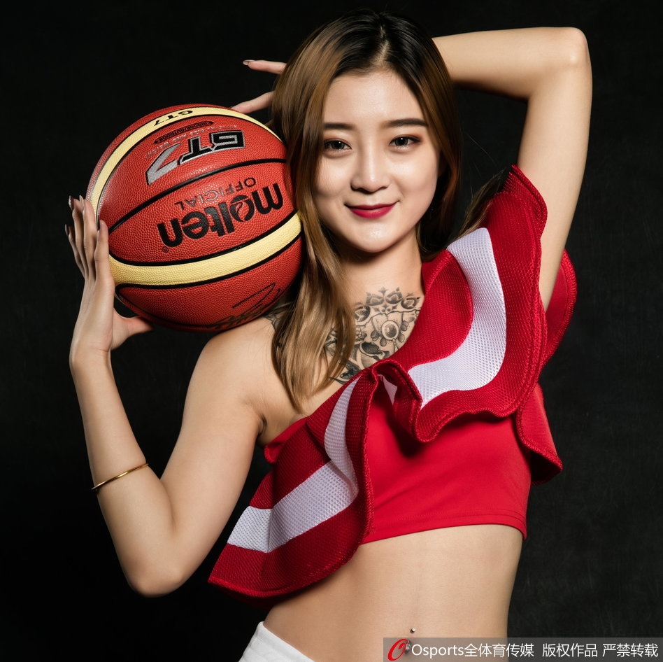 北京北控篮球宝贝XTM啦啦队写真 甜蜜娇美回眸一笑百媚生