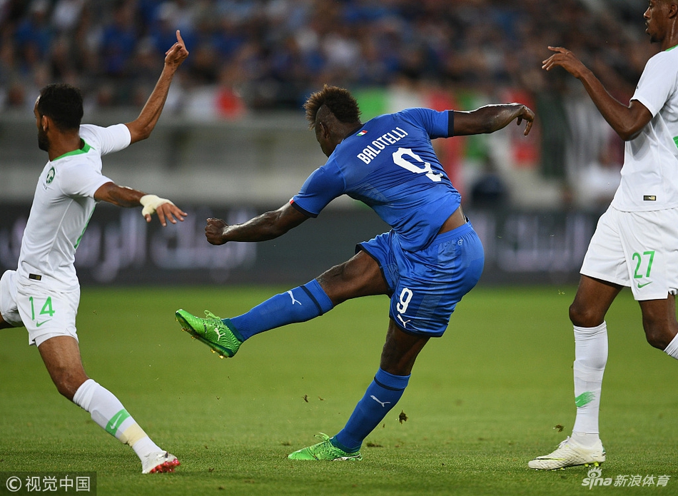 北京时间5月29日，国际足球友谊赛展开角逐，意大利对阵沙特。
