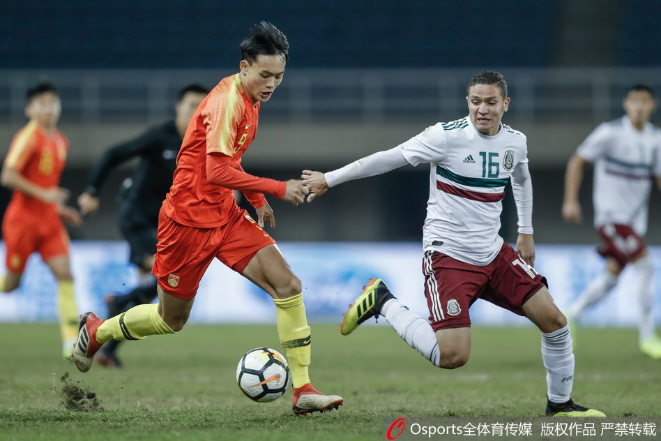 北京时间11月19日晚19：35，“重庆三峡银行杯“国际青年足球锦标赛，中国U21国奥将迎战第三个对手墨西哥U21国家队。