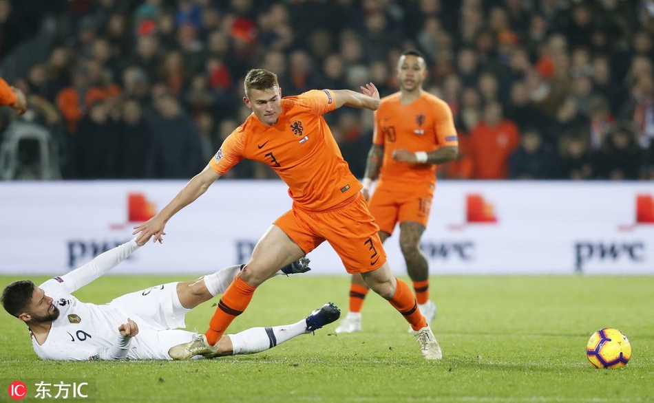 当地时间2018年10月16日，荷兰鹿特丹，18/19赛季欧洲国家联赛A级A组，荷兰2-0法国。
