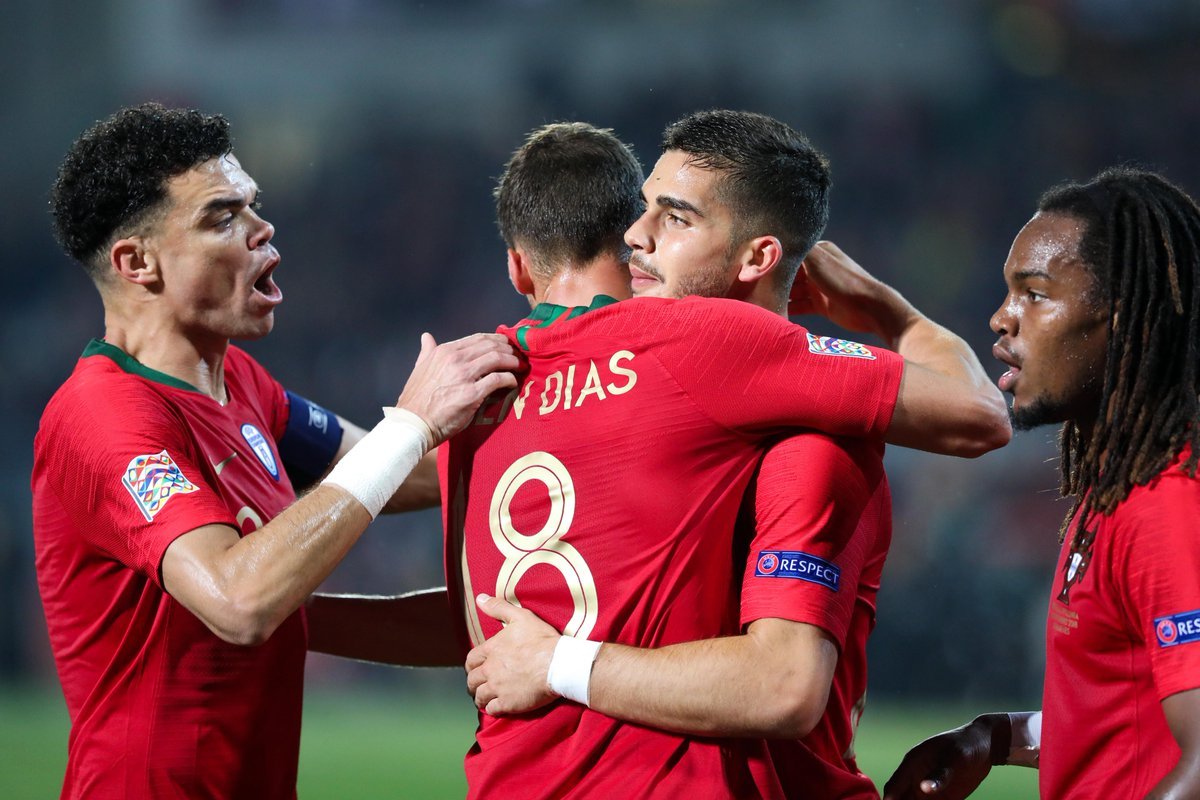 欧国联-A席破门米利克点射 十人葡萄牙1-1波兰_桑谢斯