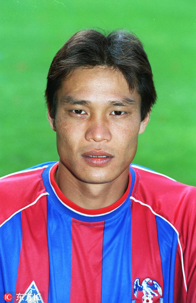 范志毅：1998年-2001年效力英格兰水晶宫，并当选了该队的年度最佳队员。