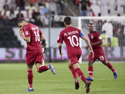 亚洲杯-阿里6战8球 卡塔尔4-0十人阿联酋进决赛_阿联酋队