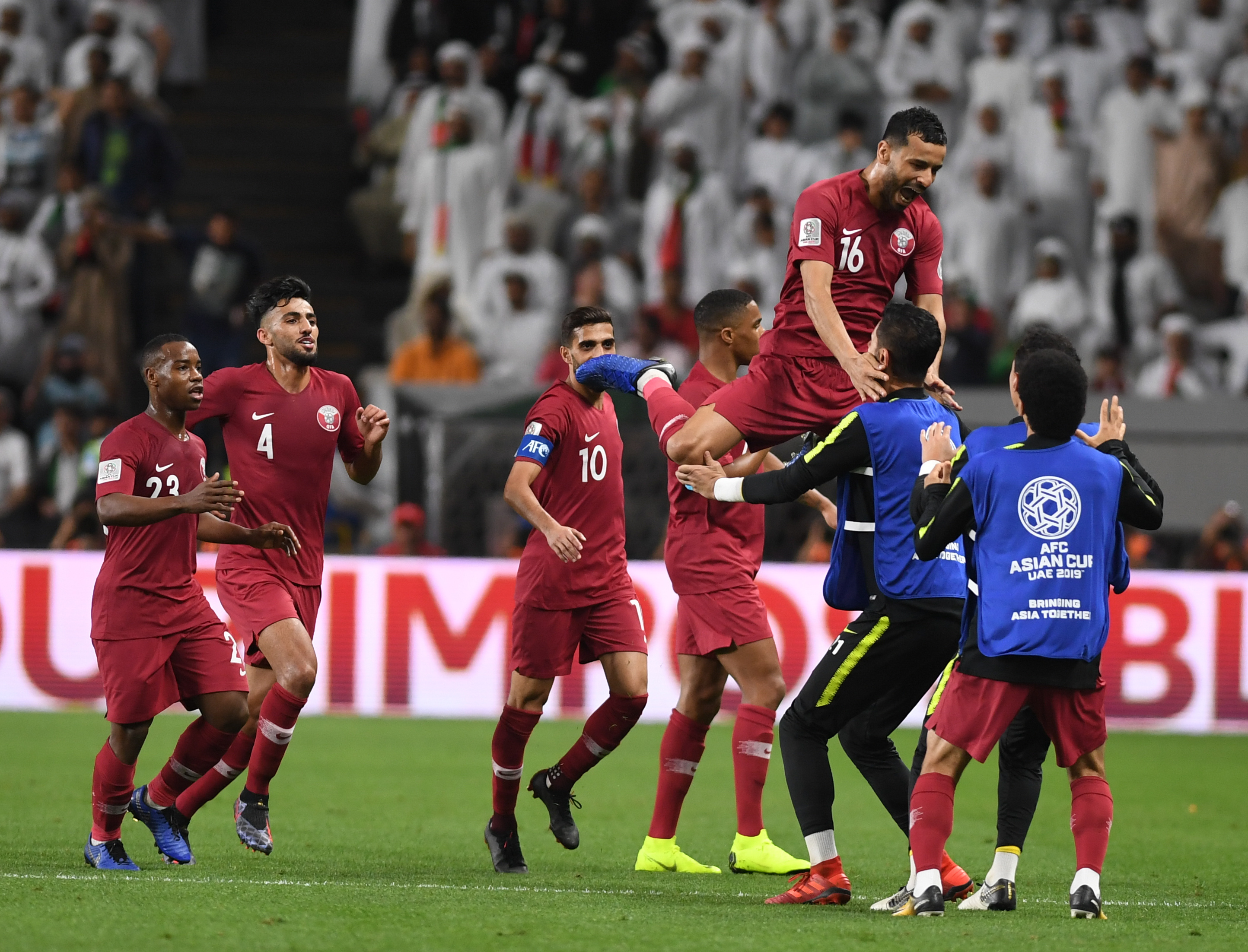 阿联酋上诉卡塔尔违规未果 亚足联驳回东道主要求_卡塔尔队