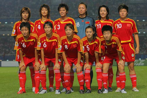 女足世界杯战史：2007东道主中国八强战饮恨 玫瑰凋零_比赛