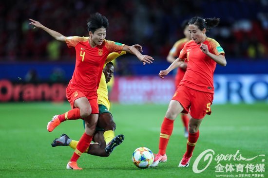 前女足队长：中国队赢得不轻松 下场无所畏惧去拼_比赛