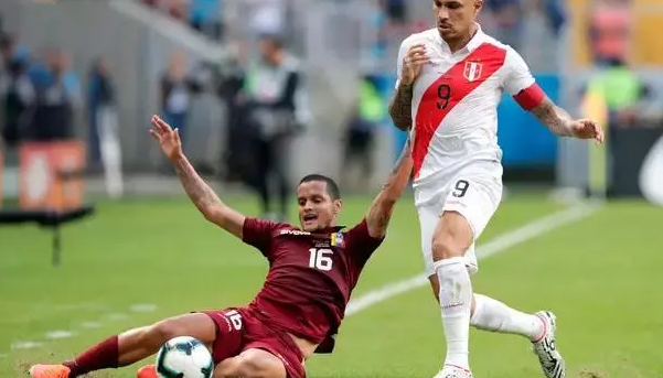 美洲杯-委内瑞拉后卫染红 0-0闷平秘鲁各取一分_比赛