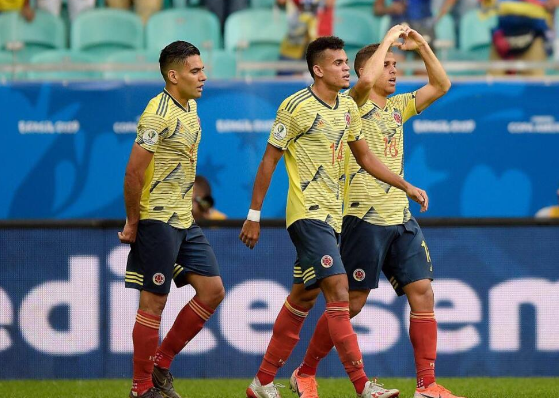 美洲杯-奎利亚尔破门J罗助攻被吹 哥伦比亚1-0巴拉圭_迪亚斯