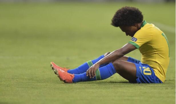 官方：威廉因伤退出巴西国家队 无缘美洲杯决赛_比赛