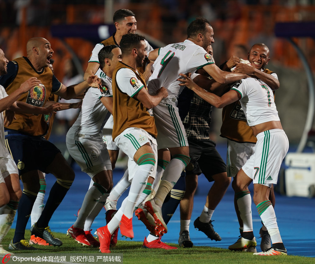 非洲杯-飞翼绝杀阿尔及利亚2-1 决赛战塞内加尔_马赫雷斯