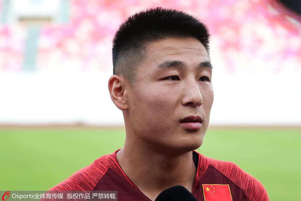 武磊:艾克森特点能帮助到我 世界杯一直都是梦想_广州