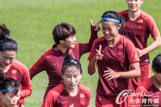 女足集训第一阶段以联赛优秀球员为主 选拔新人进名单_中国女足