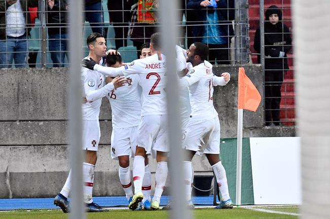 欧预赛-C罗斩国家队99球 葡萄牙2-0胜卢森堡晋级_葡萄牙队