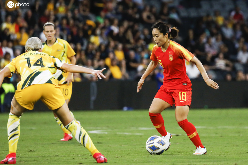 唐佳丽：不管对手是谁 努力踢好每场比赛我们就是最好的_中国女足