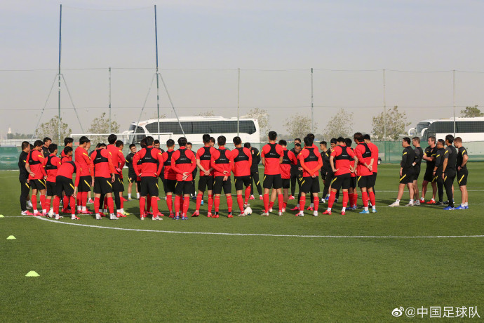 国足何时回国还未知 阿联酋足协已禁止与中国球队热身_迪拜