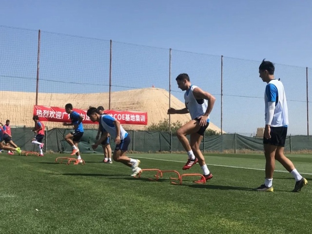 足协正为国足物色国内训练地 没提前结束集训打算_迪拜