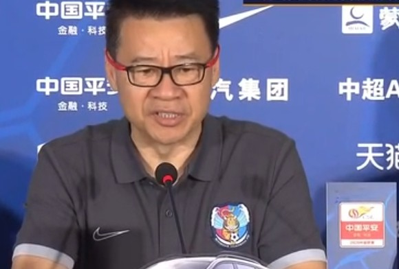 吴金贵回应与王栋争执:无中生有 球队目标仍是保级_青岛