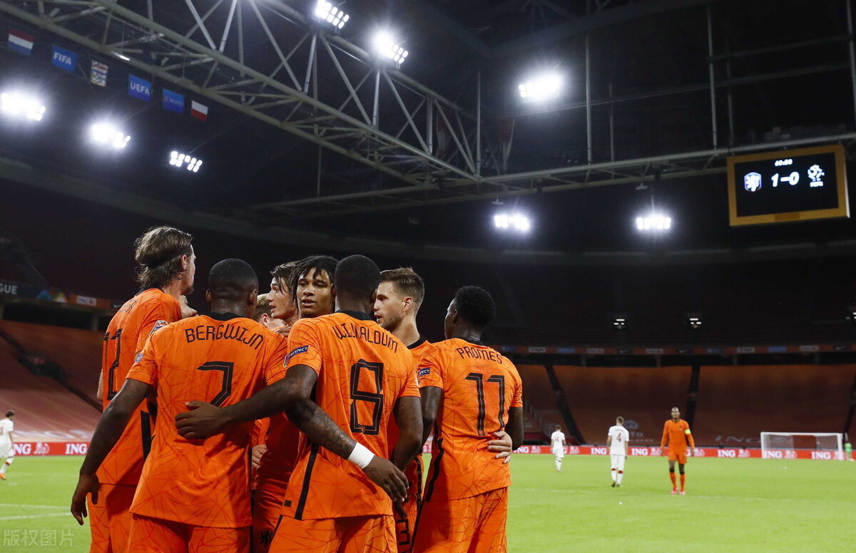 后科曼时代新人当家 荷兰拿下首胜延续41年不败_比赛
