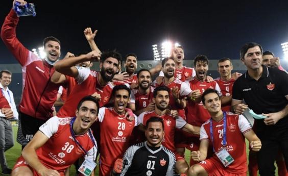 伊朗劲旅点球淘汰沙特球队晋级亚冠决赛 静待东亚区冠军_西亚