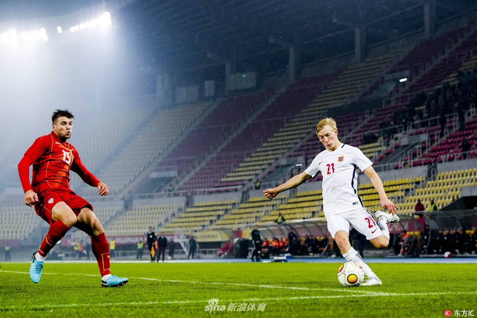 当地时间2017年11月11日，马其顿斯科普里，足球友谊赛，马其顿2-0挪威。