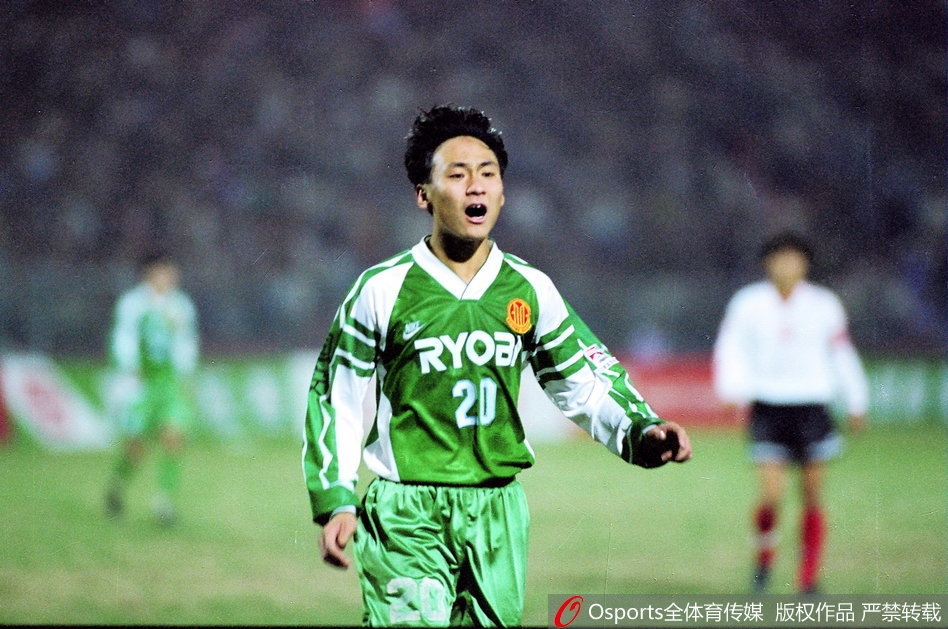 12月29日，北京国安迎来自己25岁的生日。国安是中国职业足球的见证者、坚守者，国安永远争第一精神不变，激励着每一代国安人拼搏奋斗。