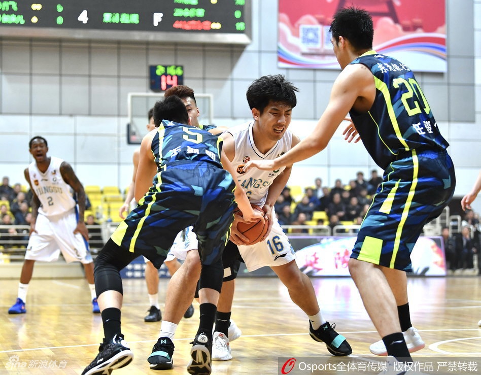 篮球友谊赛：江苏肯帝亚107：109负广东宏远