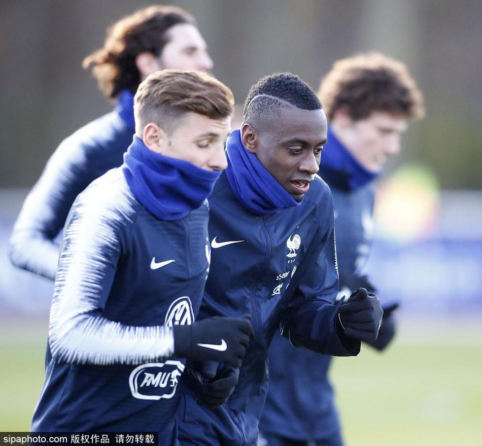 当地时间2018年3月21日，法国巴黎，2018国际足球友谊赛前瞻：法国队训练备战 。