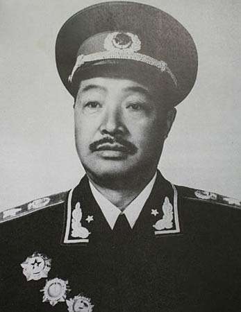 1969年，新中国体育的奠基人贺龙逝世。