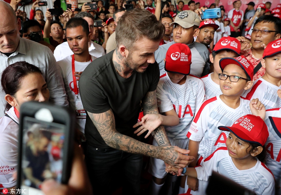 当地时间2018年3月25日，印尼雅加达，贝克汉姆出席足球公益活动。